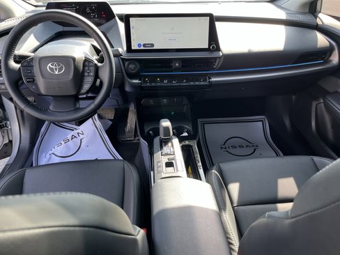 Used 2024 Toyota Prius XLE image 16
