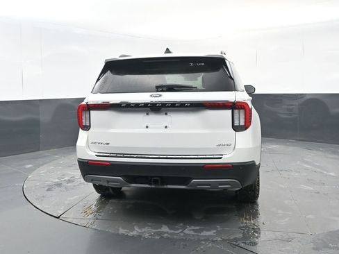 New 2026 Ford Explorer Active w/ Active Comfort Package image 4