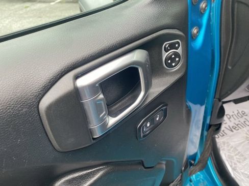 Used 2020 Jeep Wrangler Rubicon w/ Cold Weather Group image 13