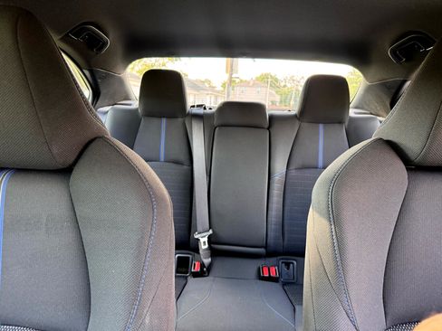 Used 2020 Toyota Corolla SE image 19