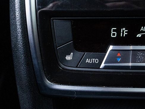 Used 2022 BMW X7 M50i image 42