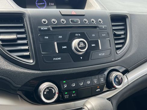 Used 2016 Honda CR-V LX image 12