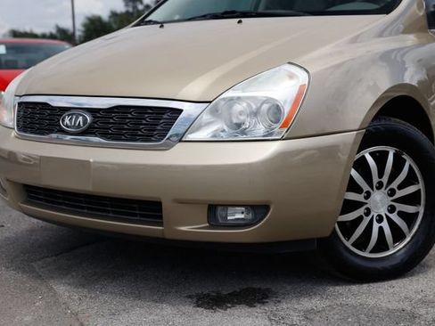 Used 2011 Kia Sedona EX w/ Luxury Pkg FWD image 30
