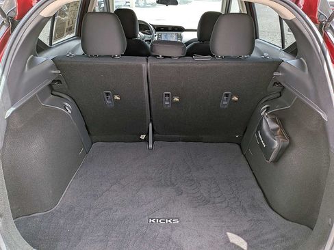 Used 2024 Nissan Kicks SV FWD image 12