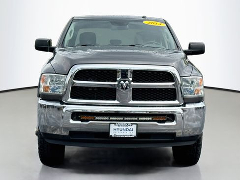 Used 2014 RAM 2500 Tradesman w/ Chrome Appearance Group AWD/4WD image 2
