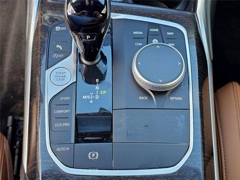 Used 2022 BMW 330i xDrive Sedan w/ Driving Assistance Package AWD/4WD image 27