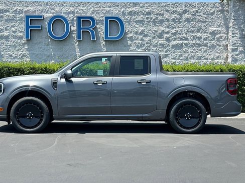 New 2025 Ford Maverick Lobo image 7