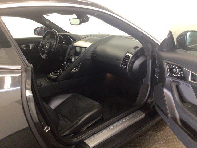 Used 2015 Jaguar F-TYPE Coupe RWD image 12