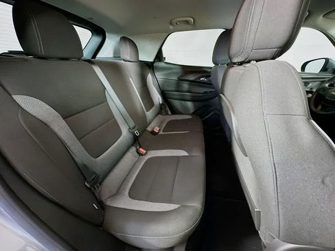 Used 2023 Chevrolet TrailBlazer LT w/ Convenience Package AWD/4WD image 30