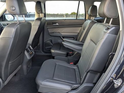 Used 2023 Volkswagen Atlas SEL image 19