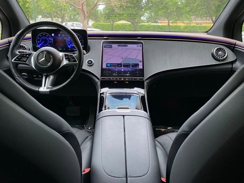 Used 2023 Mercedes-Benz EQE 350+ 4MATIC SUV w/ AMG Line Exterior Package image 18