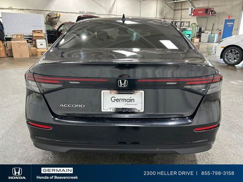 Used 2023 Honda Accord EX image 6