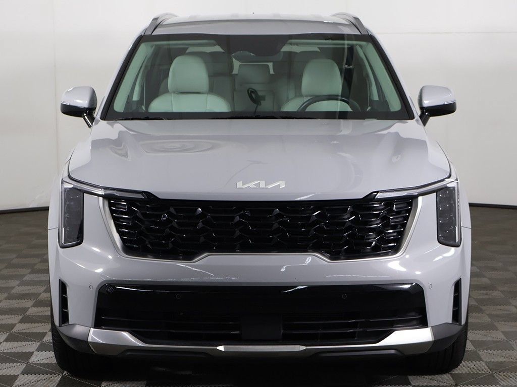 Certified 2026 Kia Sorento S FWD image 11