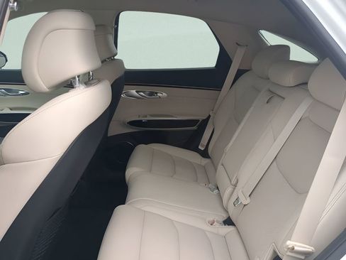 New 2026 Genesis GV70 2.5T image 13