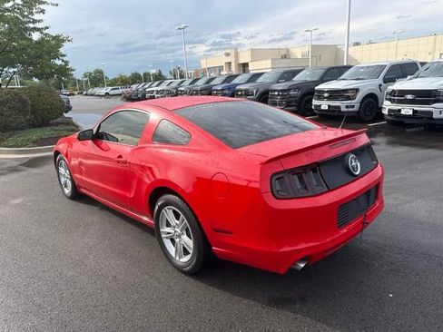 Used 2013 Ford Mustang Coupe RWD image 4