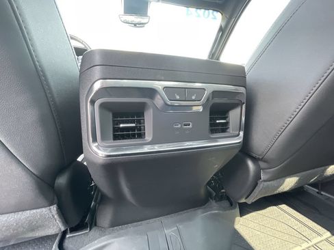 Certified 2024 Chevrolet Silverado 1500 High Country AWD/4WD image 22