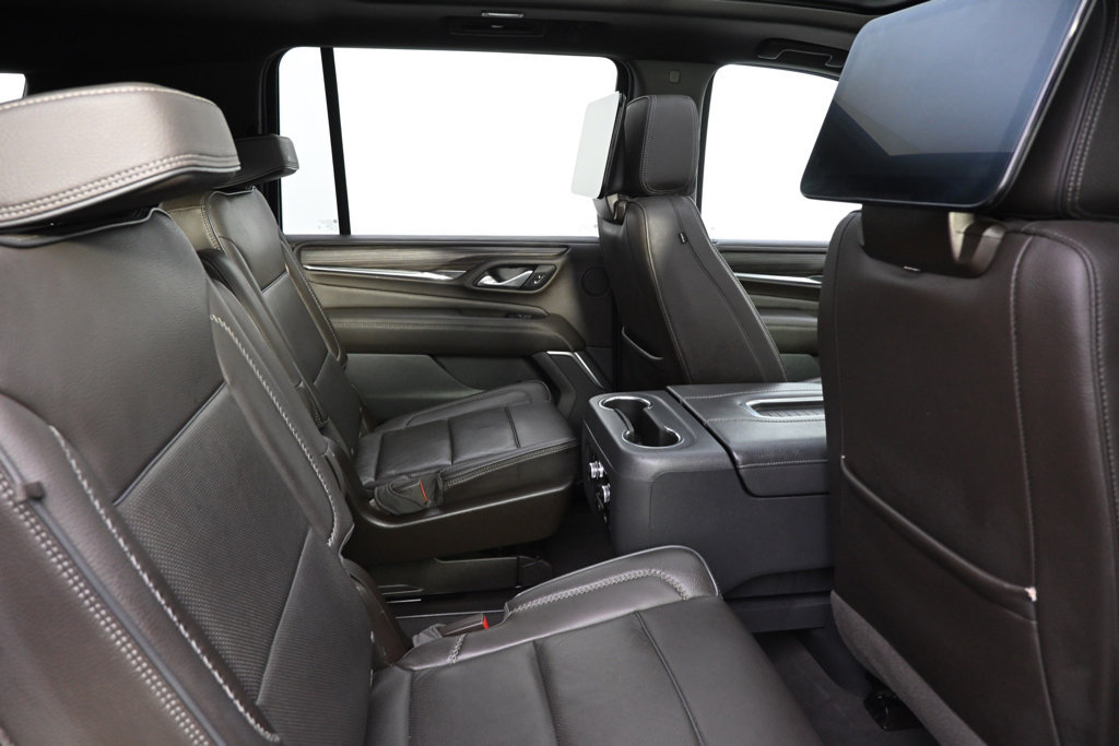 Used 2021 GMC Yukon XL Denali w/ Denali Ultimate Package AWD/4WD image 18