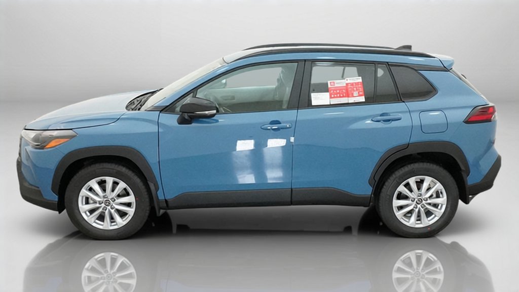 New 2026 Toyota Corolla Cross LE FWD image 6