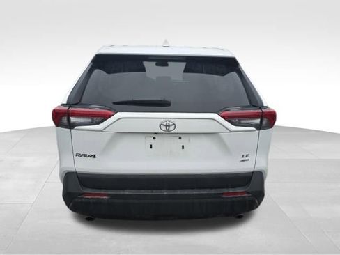 Used 2024 Toyota RAV4 LE image 5