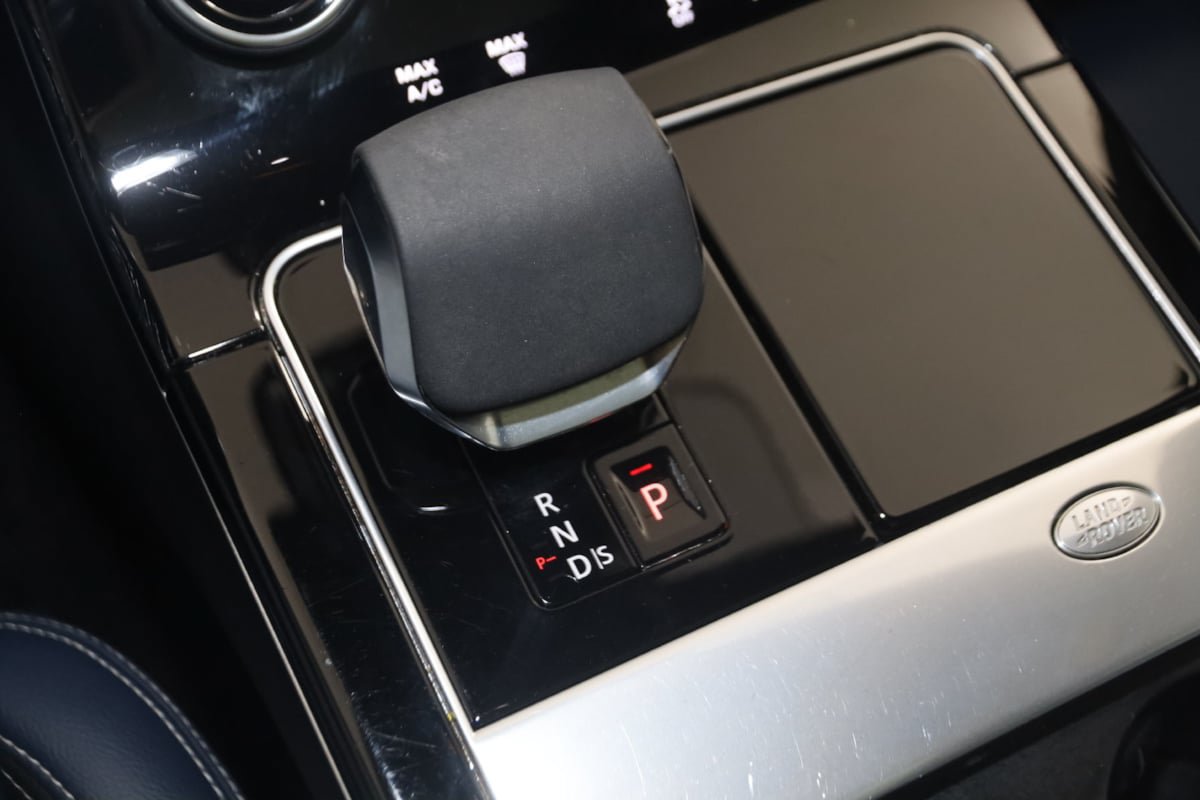 Used 2021 Land Rover Range Rover Velar S AWD/4WD image 7