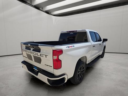 Used 2022 Chevrolet Silverado 1500 Custom w/ Rally Edition AWD/4WD image 5