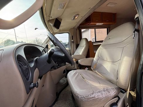 Used 2007 Ford E-450 and Econoline 450 RWD image 12