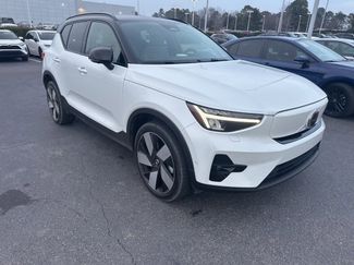 Used 2023 Volvo XC40 Recharge Ultimate video 1