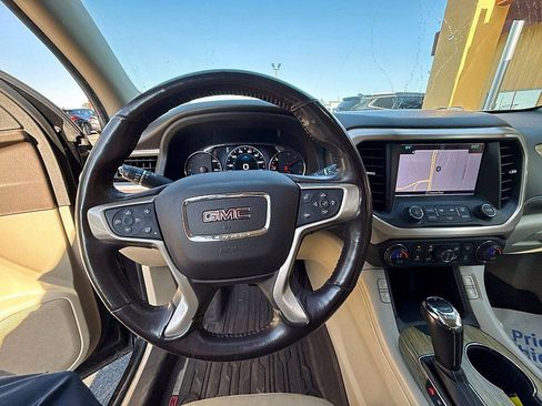 Used 2019 GMC Acadia Denali w/ Technology Package AWD/4WD image 12
