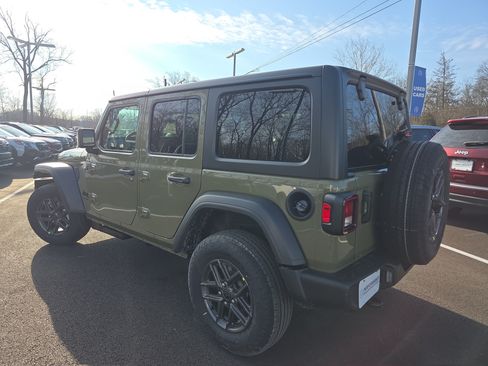New 2026 Jeep Wrangler Unlimited Sport AWD/4WD image 20