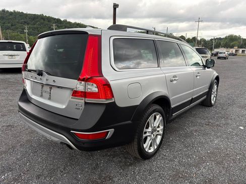 Used 2016 Volvo XC70 T5 Platinum w/ Climate Package AWD/4WD image 7