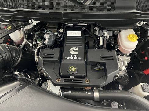 Used 2024 RAM 3500 Laramie w/ Night Edition image 80