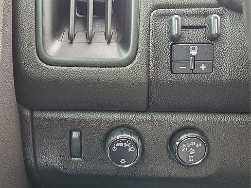 Used 2017 Chevrolet Colorado ZR2 AWD/4WD image 21