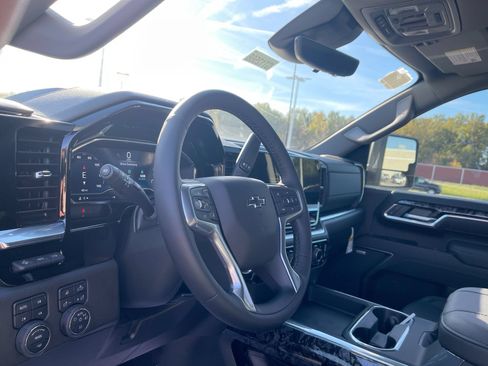 New 2025 Chevrolet Silverado 2500 LTZ w/ Trail Boss Package AWD/4WD image 70