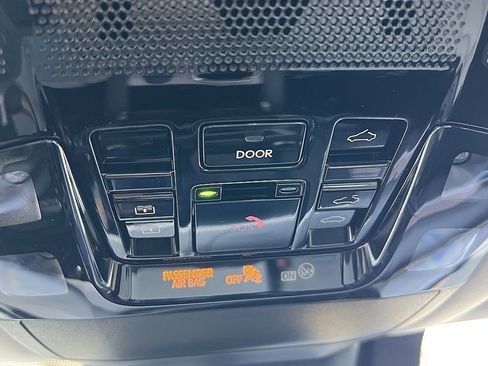 Certified 2025 Lexus RX 450h AWD w/ Luxury Package image 20