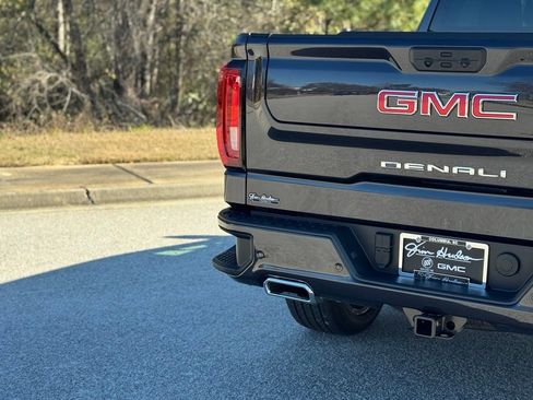 New 2026 GMC Sierra 1500 Denali w/ Denali Reserve Package image 15
