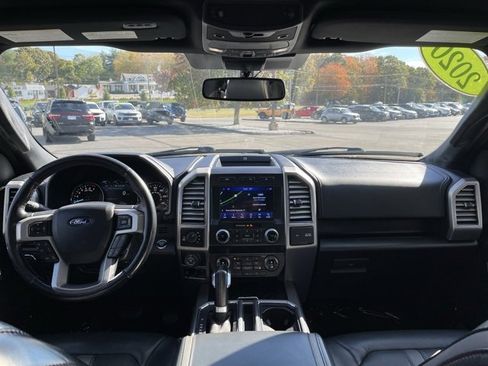 Used 2020 Ford F150 Platinum w/ Equipment Group 701A Luxury image 13