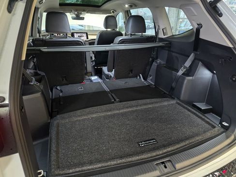 New 2026 Volkswagen Atlas SEL Premium R-Line image 16