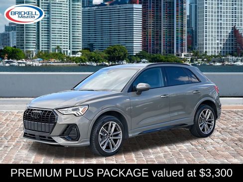 Used 2022 Audi Q3 2.0T Premium Plus w/ Premium Plus Package AWD/4WD image 1