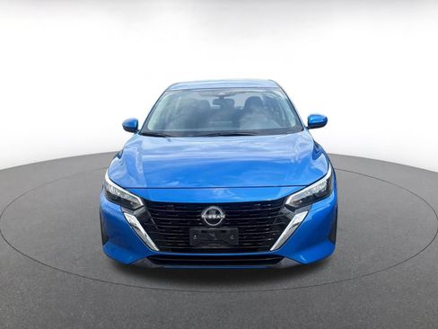 Used 2025 Nissan Sentra SV FWD image 6