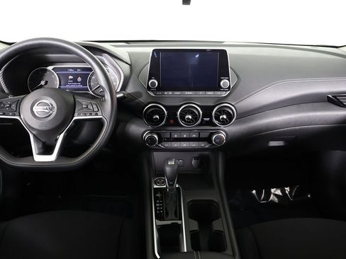 Used 2023 Nissan Sentra SV image 33