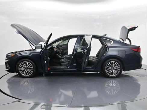 Used 2020 Kia Cadenza Technology image 65