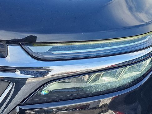 Used 2023 Chevrolet Equinox LT image 31