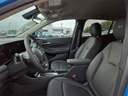 New 2026 Buick Encore GX Sport Touring w/ Comfort Package image 11