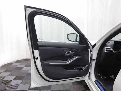 New 2026 BMW 330i Sedan w/ Convenience Package image 4