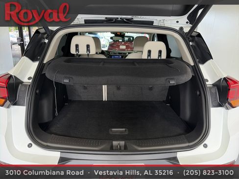 Used 2023 Buick Encore GX Select FWD image 4