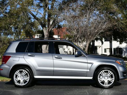 Used 2014 Mercedes-Benz GLK 350 4MATIC image 7