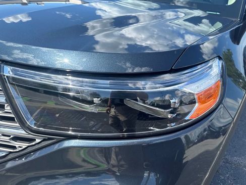Used 2023 Ford Explorer Limited w/ Equipment Group 301A AWD/4WD image 57
