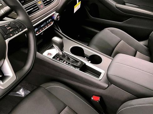 New 2025 Nissan Altima 2.5 SV w/ SV Special Edition Package image 8