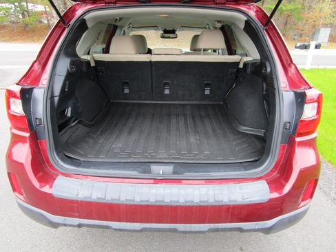 Used 2016 Subaru Outback 2.5i Premium AWD/4WD image 11