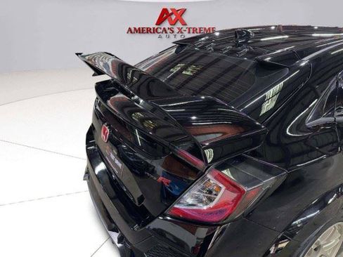 Used 2017 Honda Civic Type R image 26